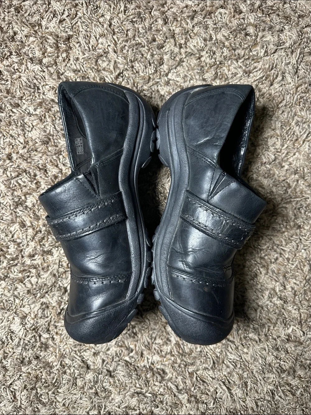 Keen Black Leather Slip-On Casual Walking Comfort shoes Women’s size 10